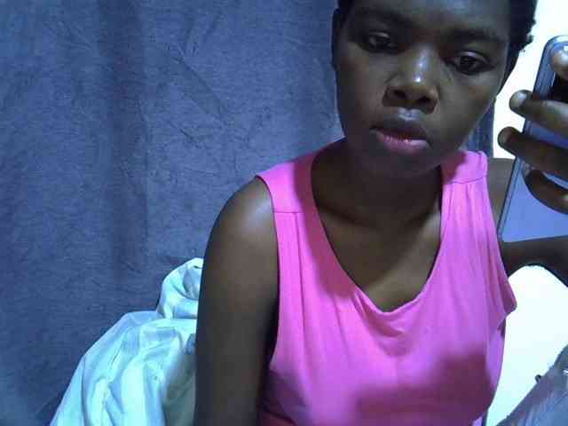 Cute-tamarah webcam