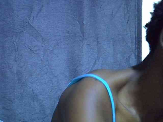Cute-tamarah webcam