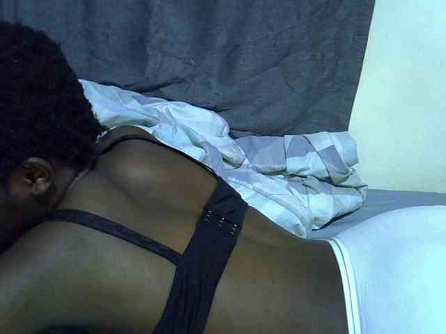 Cute-tamarah webcam