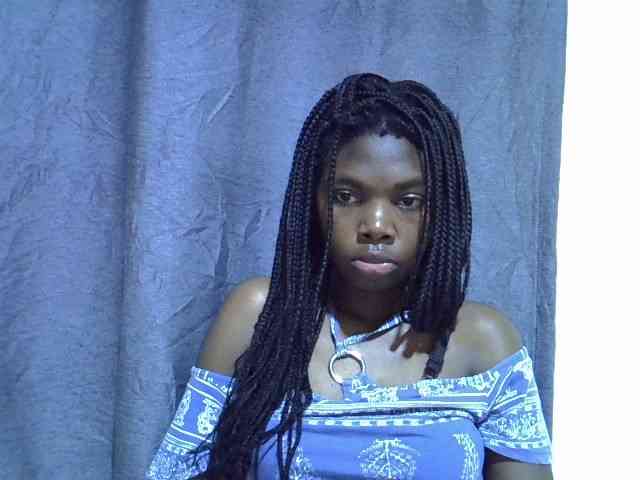 Cute-tamarah webcam