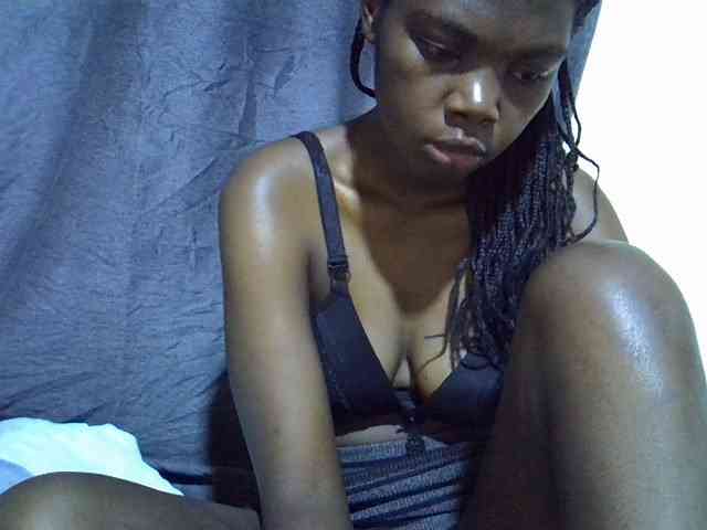 Cute-tamarah webcam