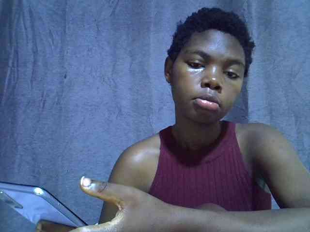 Cute-tamarah webcam