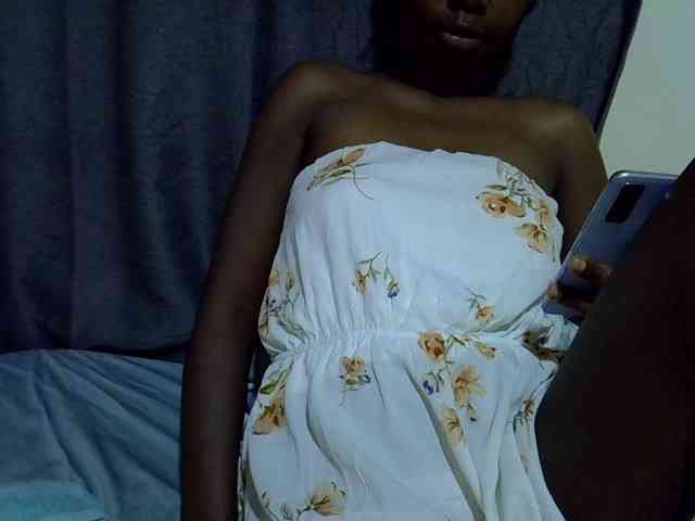 Cute-tamarah webcam