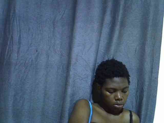 Cute-tamarah webcam
