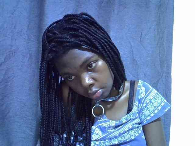 Cute-tamarah webcam