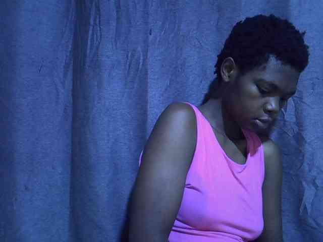 Cute-tamarah webcam