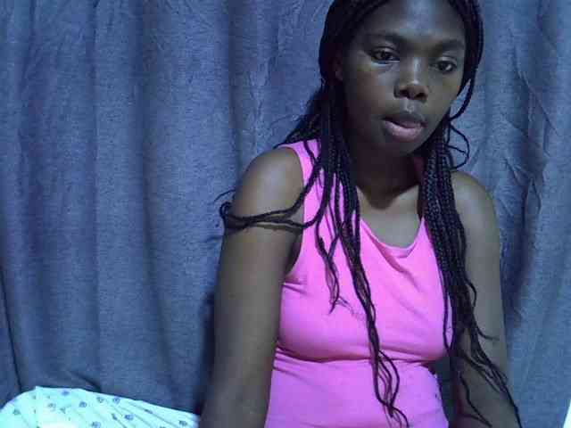 Cute-tamarah webcam