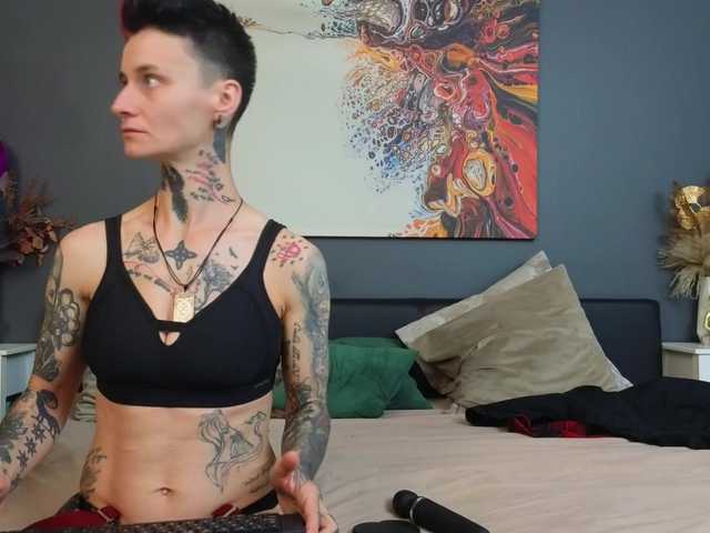 Sex chat gratuit in direct cu sellenakenny pe BongaCams
