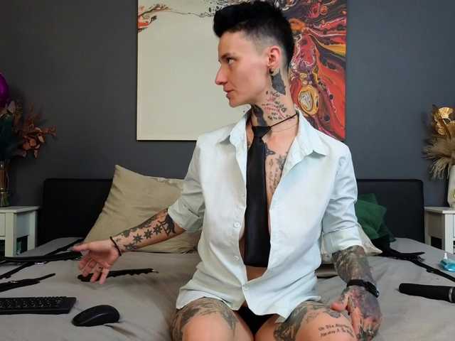 Sex chat gratuit in direct cu sellenakenny pe BongaCams