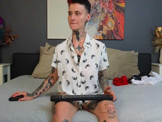 Sex chat gratuit in direct cu sellenakenny pe BongaCams