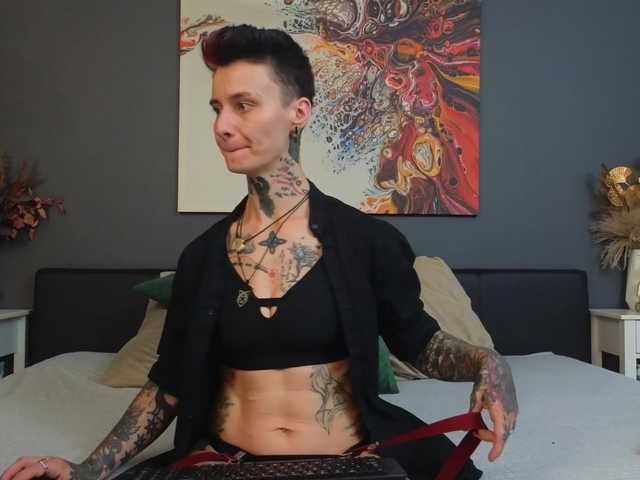 Sex chat gratuit in direct cu sellenakenny pe BongaCams