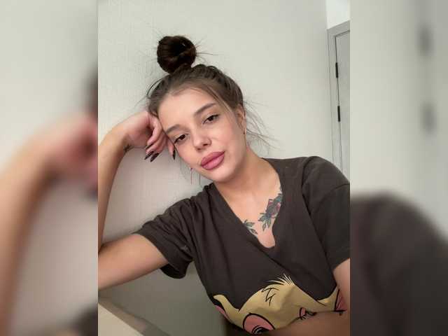 ChristineJackson's BongaCams show and profile