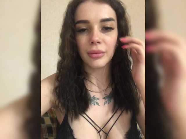 ChristineMoore on BongaCams 