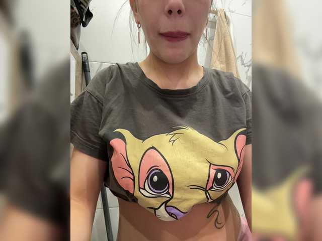 ChristineJackson's BongaCams show and profile