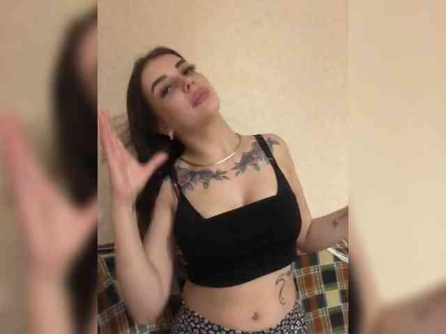 ChristineMoore webcam