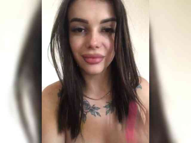 ChristineMoore webcam
