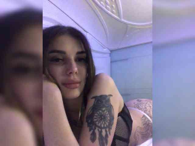 ChristineMoore webcam