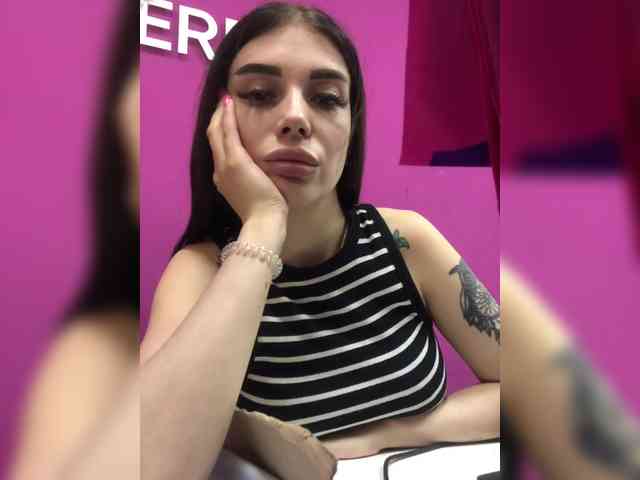 Модель: MaryTurner