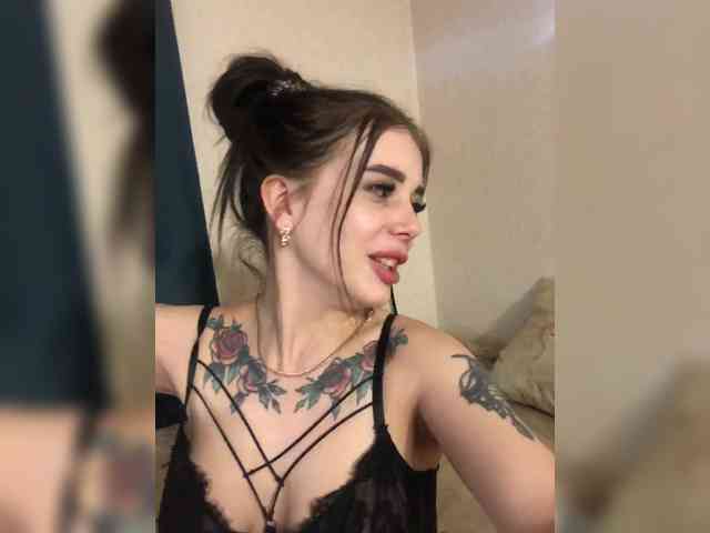 ChristineMoore webcam
