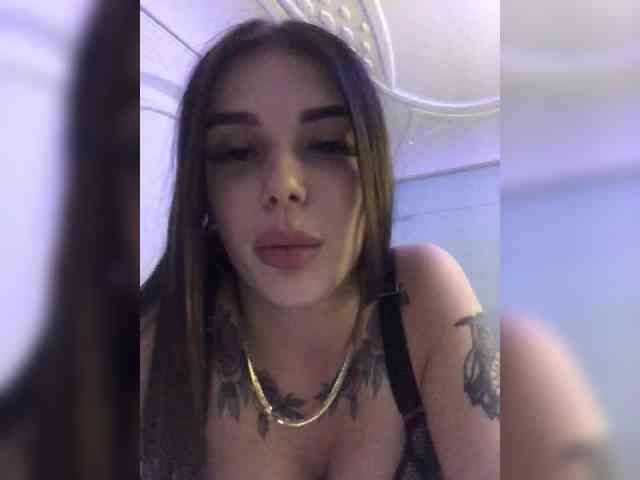 ChristineMoore webcam