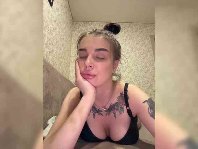 ChristineJackson webcam