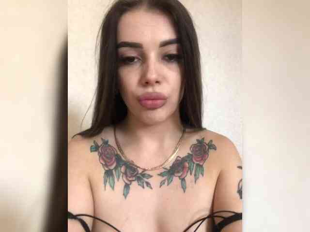 ChristineMoore webcam