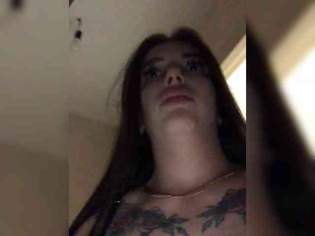 ChristineMoore webcam