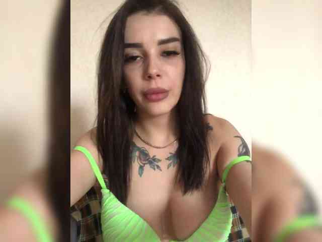 ChristineMoore webcam