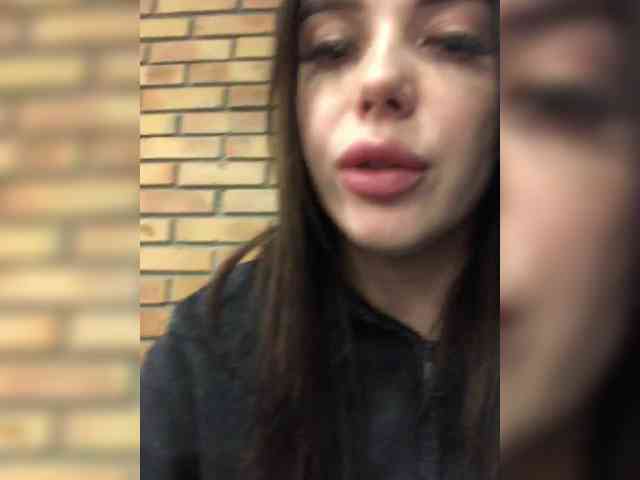 ChristineMoore webcam