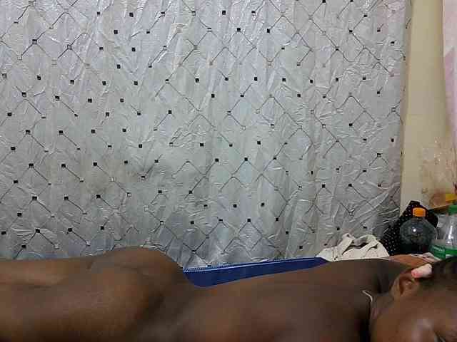 petite-maya webcam