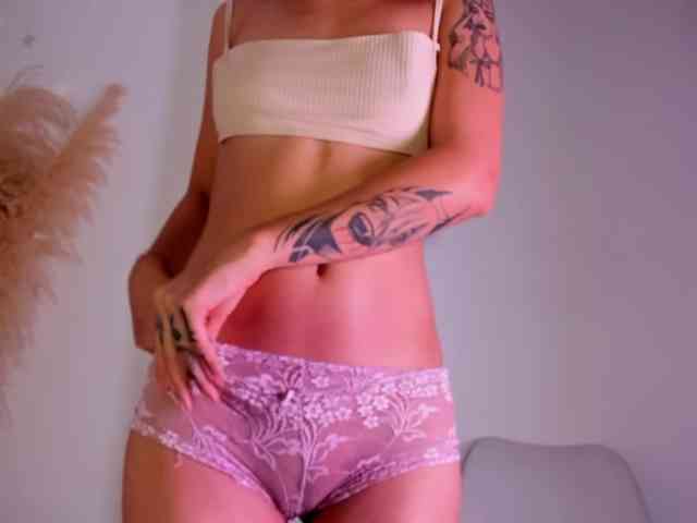 Sallyquinn webcam
