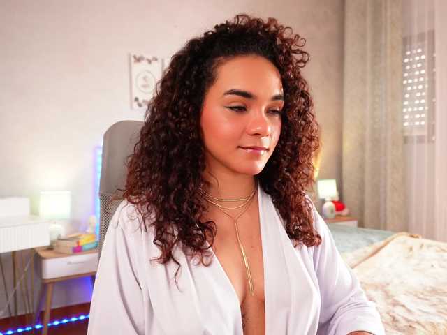  TinaTaylor chat room