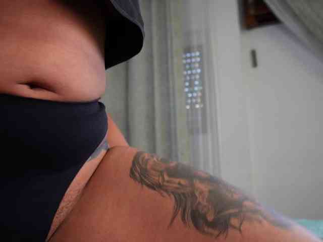 TinaTaylor webcam