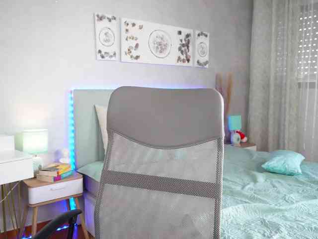 TinaTaylor webcam