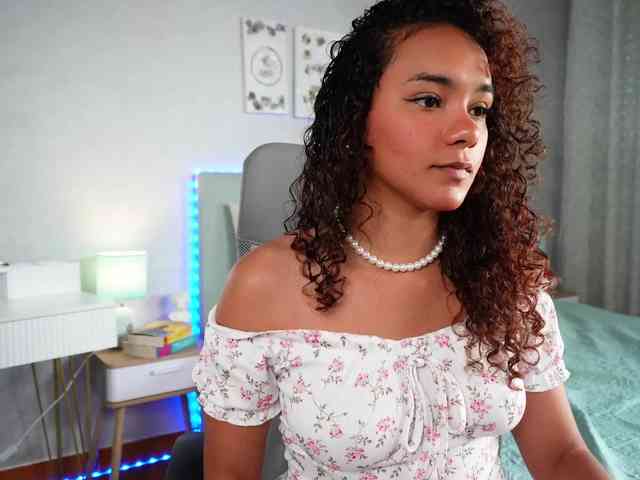 TinaTaylor webcam