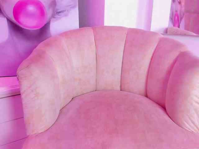DoollyRosee webcam