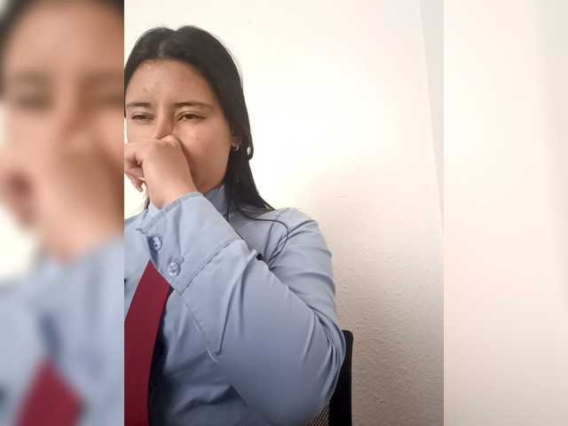 Marcela-5's BongaCams show and profile