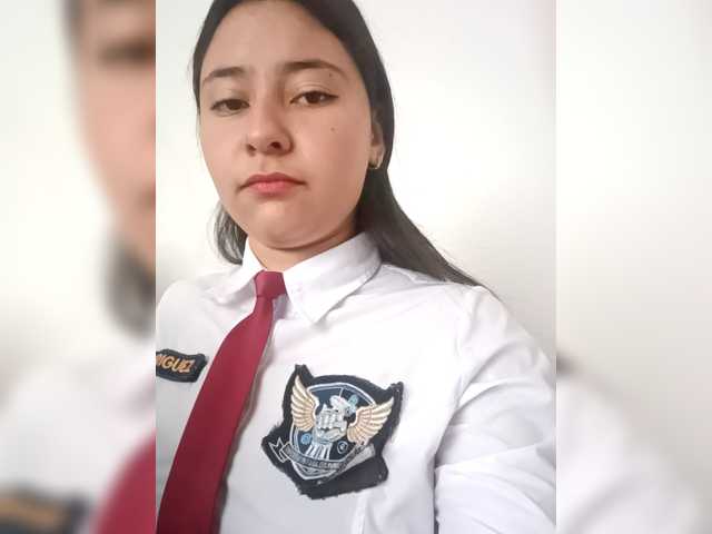 Marcela-5's BongaCams show and profile