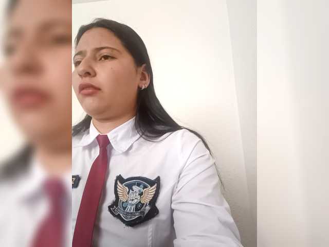 Marcela-5's BongaCams show and profile