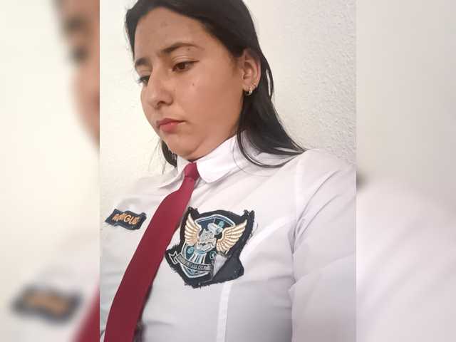 Marcela-5's BongaCams show and profile