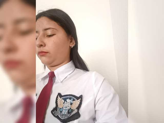 Marcela-5's BongaCams show and profile