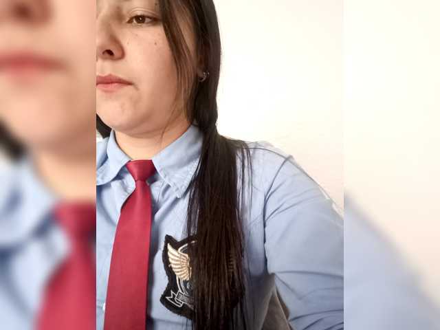 Marcela-5's BongaCams show and profile