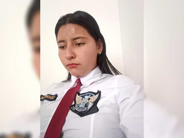 Marcela-5's BongaCams show and profile