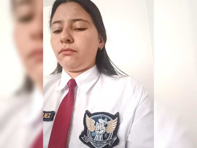 Marcela-5's BongaCams show and profile