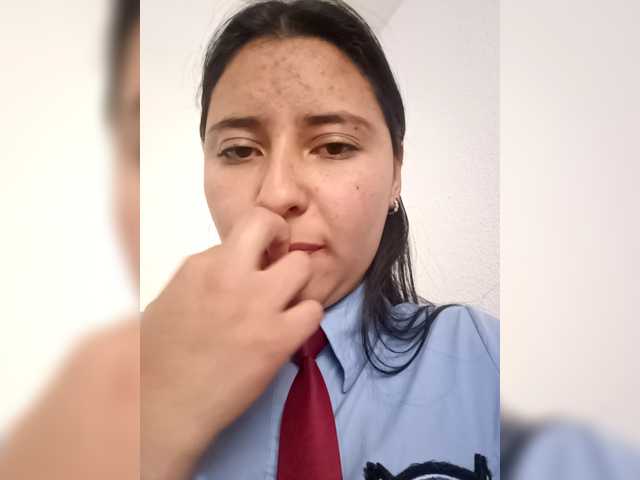 Marcela-5's BongaCams show and profile