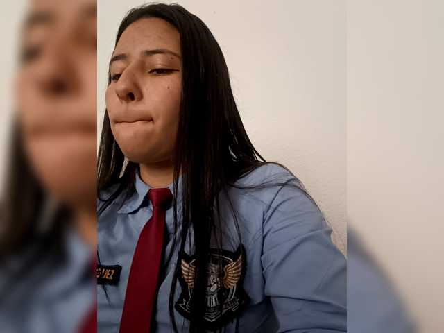 Marcela-5's BongaCams show and profile