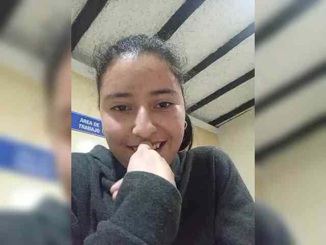 Marcela-5 webcam