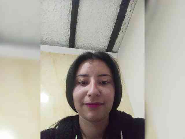 Marcela-5 webcam