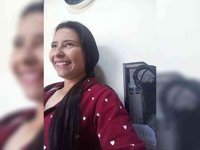 Marcela-5 webcam