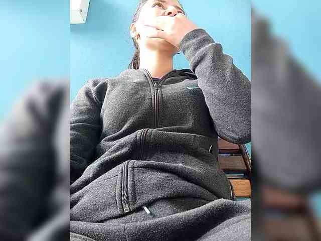 Marcela-5 webcam